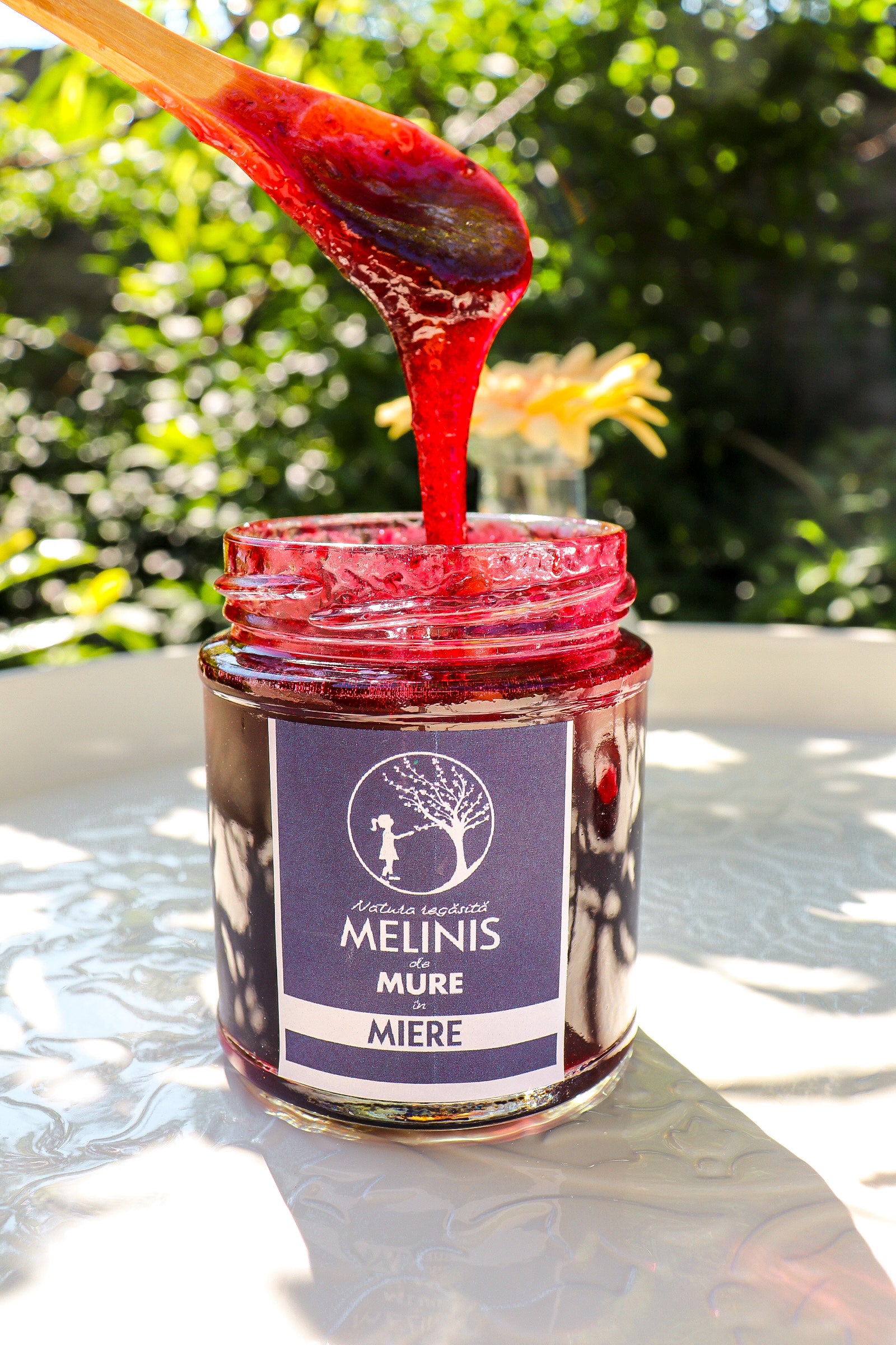 Melinis cu Mure – Miere de Salcâm cu Mure Crude, Artizanal, 250 gr