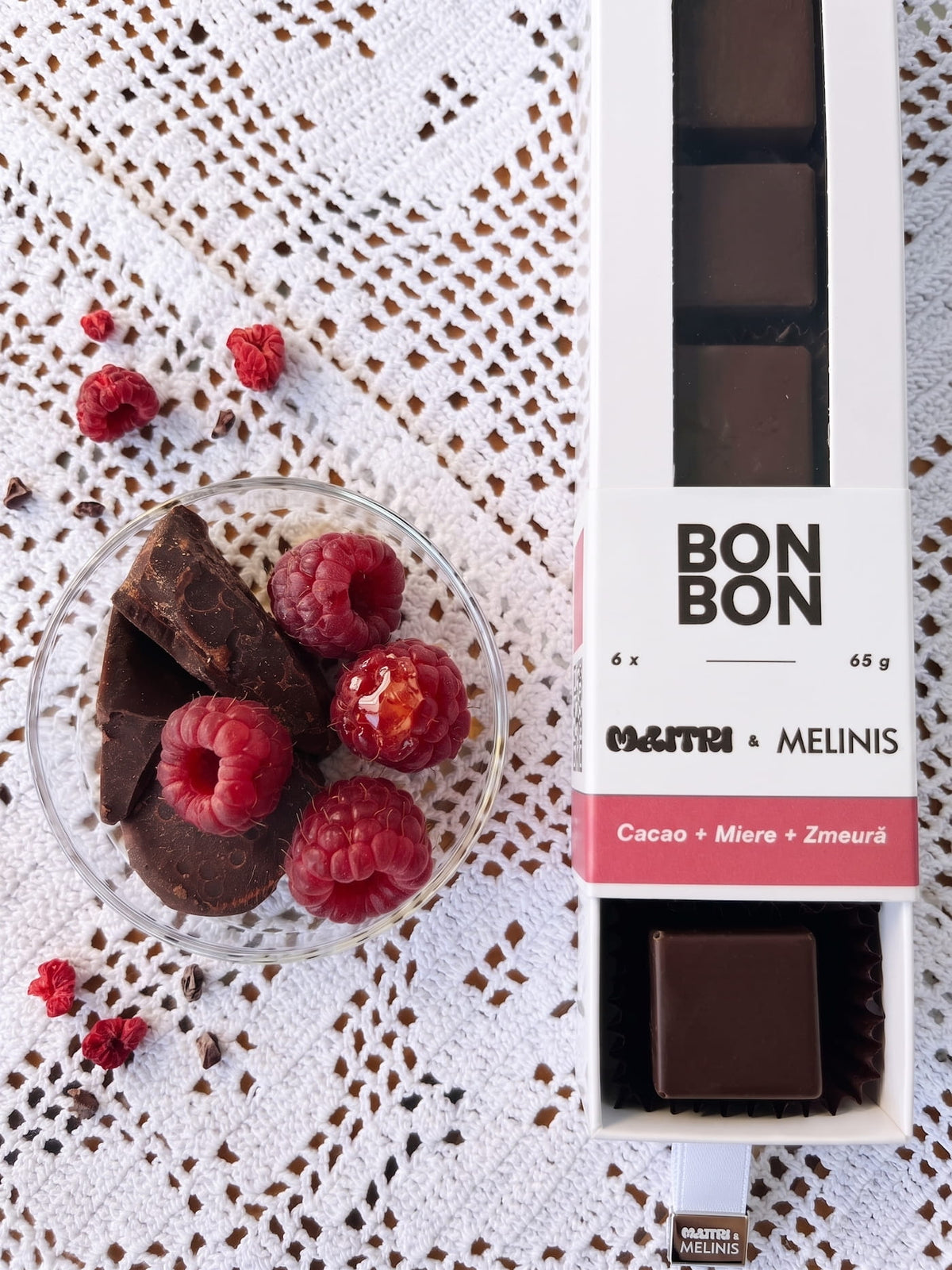 BonBon cu Ciocolată Bean-to-Bar și Miez de Melinis de zmeură, cutie 6 bucăți
